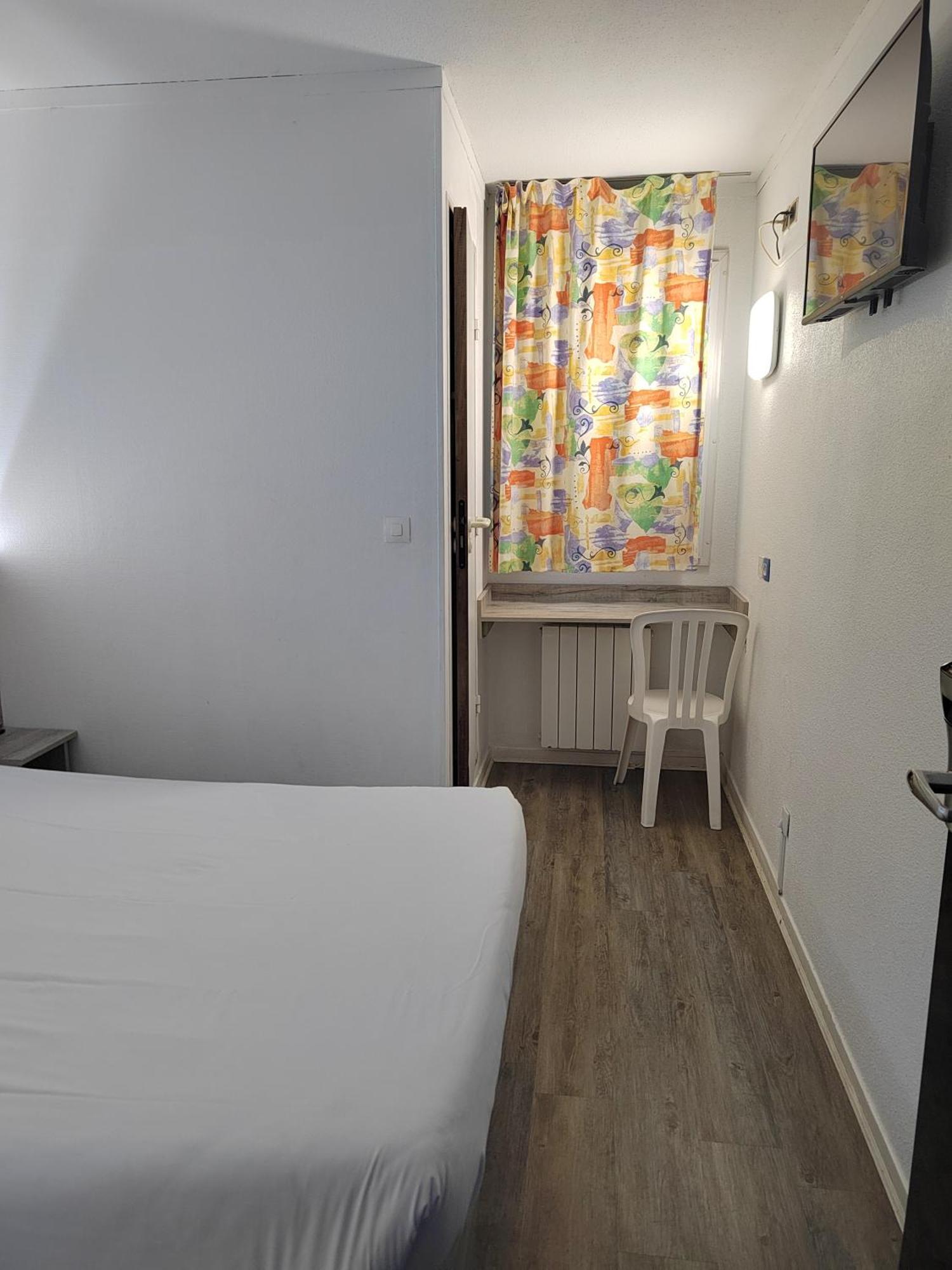 Alpha Hotel Bouafle Eksteriør billede